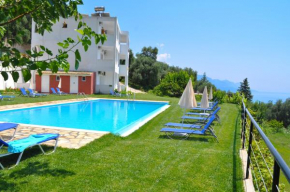 Apartments Escape with Swimming Pool on Pelekas Beach, Corfu